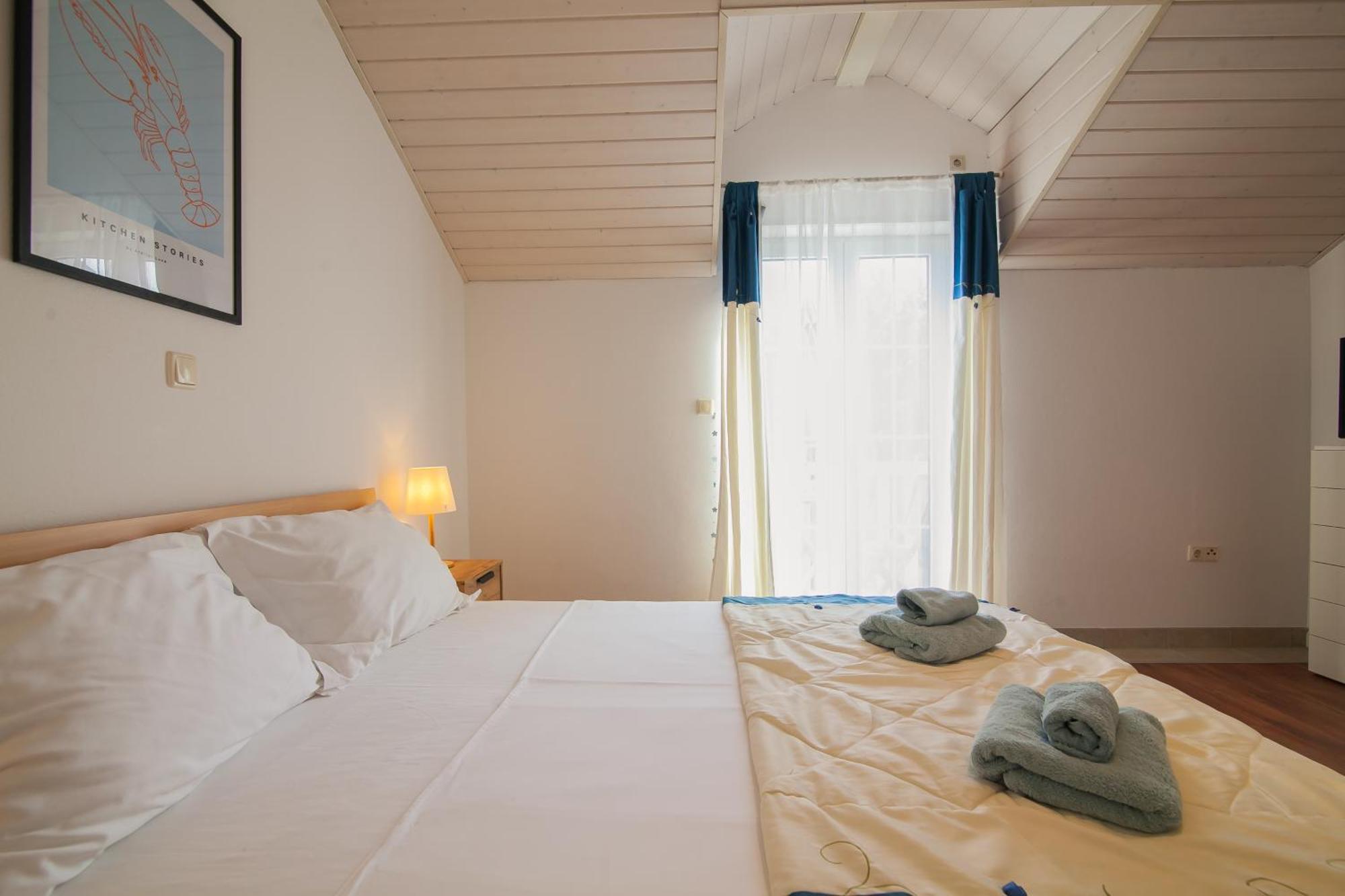 Helvetia Sunny Apartments Bol Eksteriør billede
