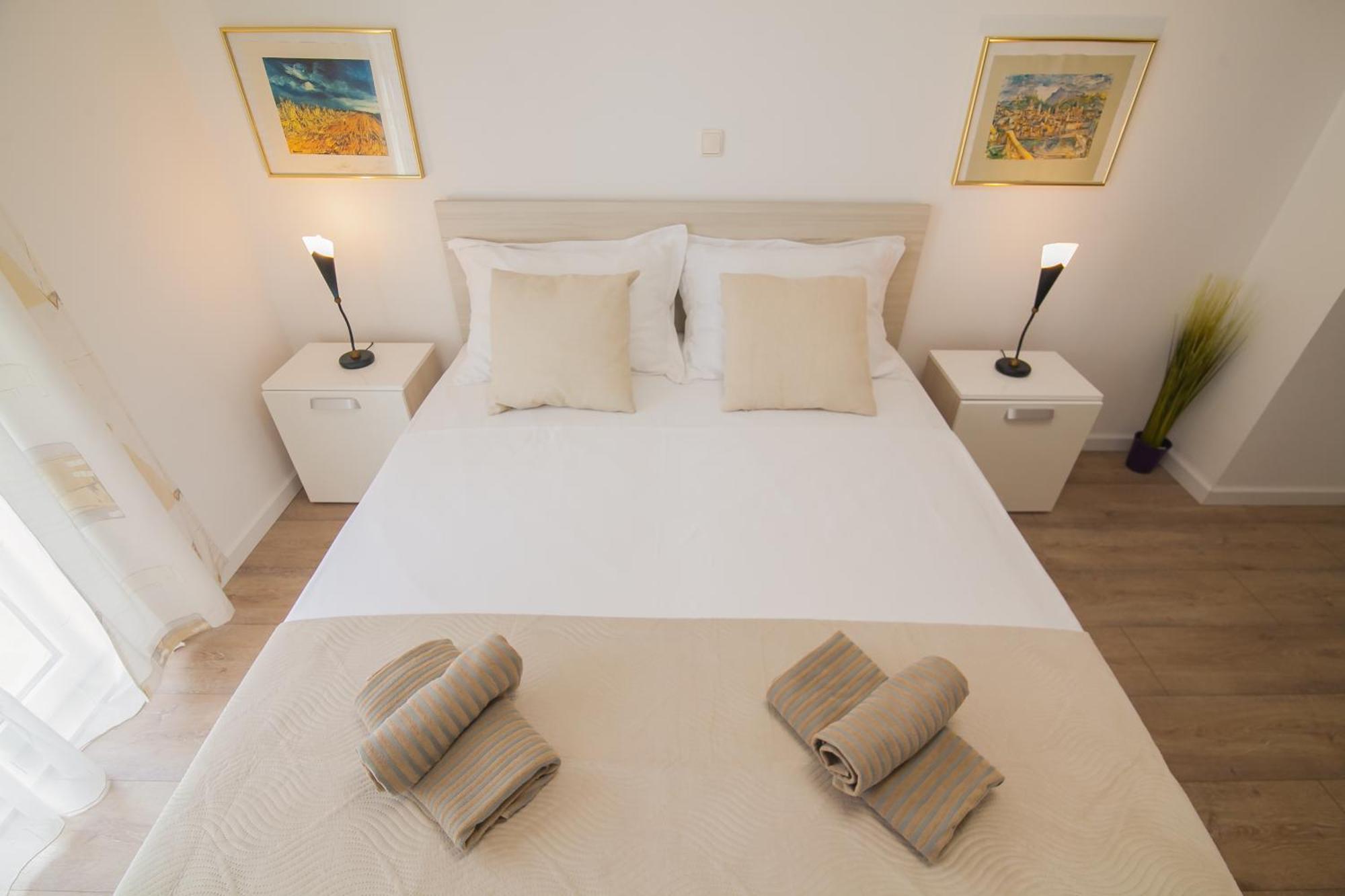 Helvetia Sunny Apartments Bol Eksteriør billede