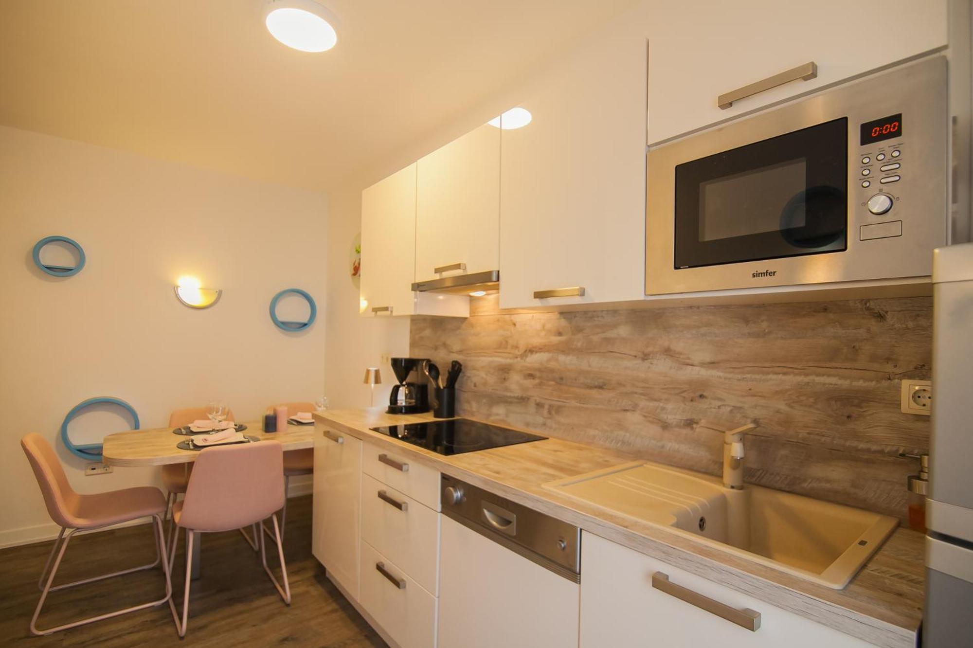 Helvetia Sunny Apartments Bol Eksteriør billede