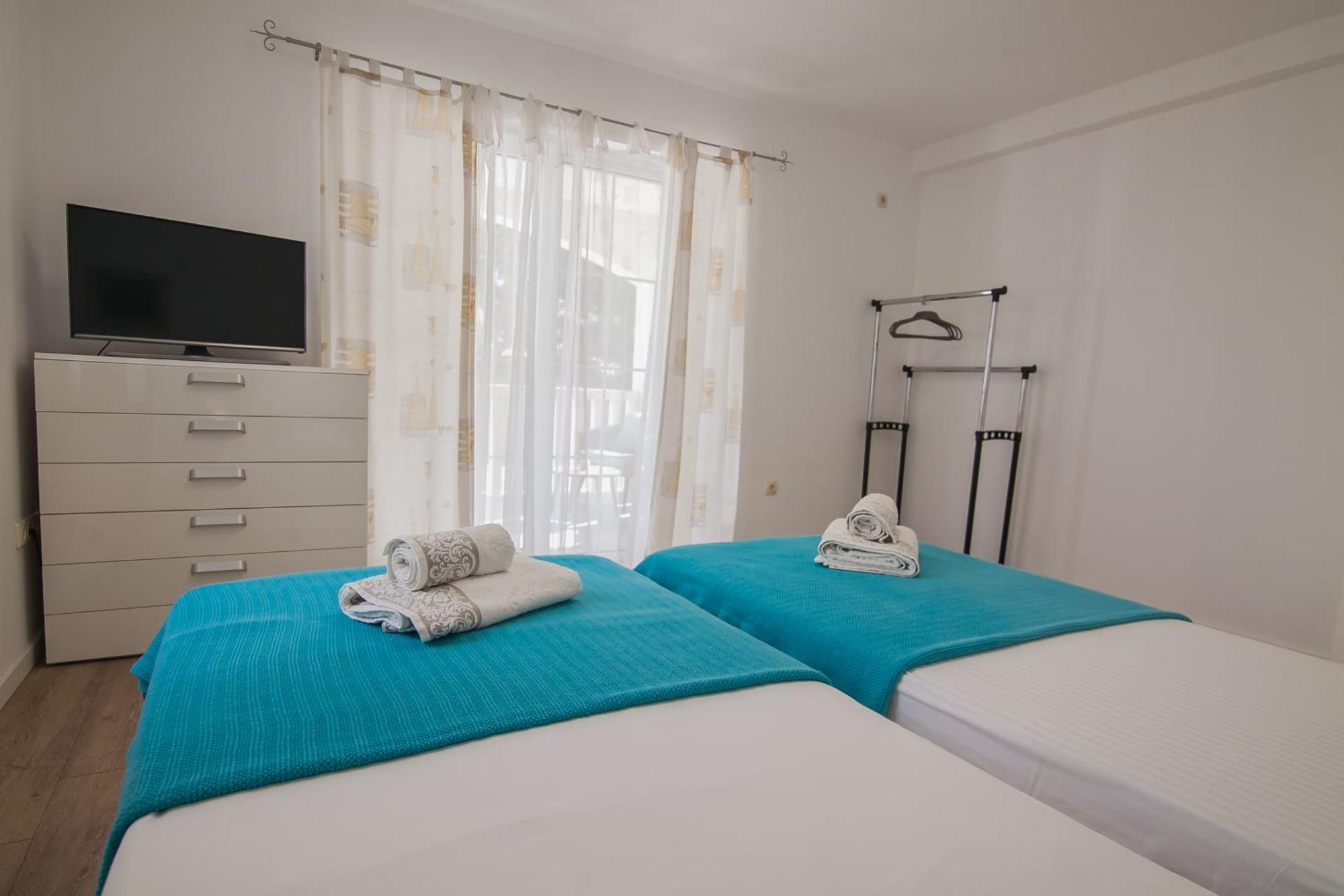 Helvetia Sunny Apartments Bol Eksteriør billede
