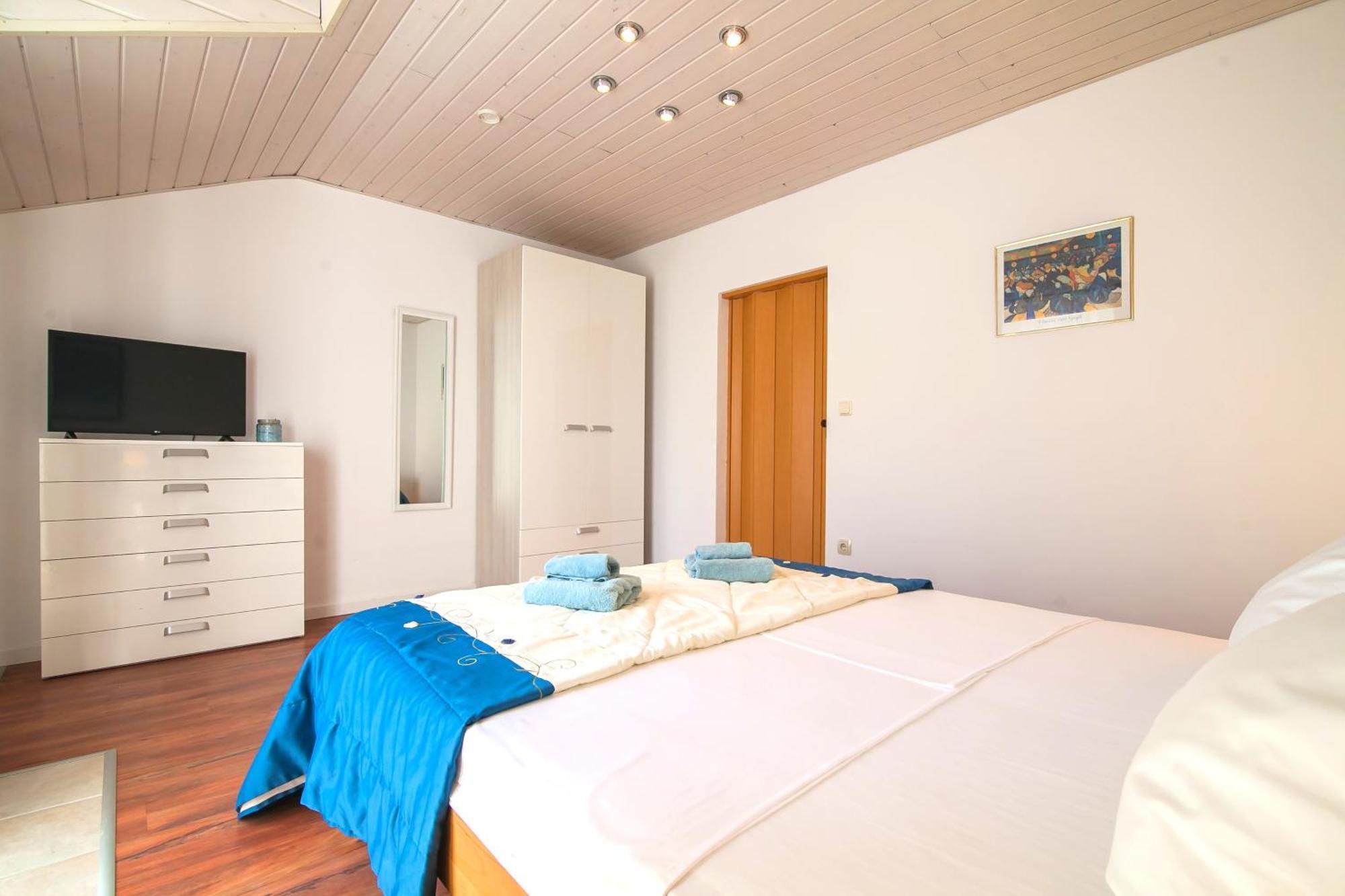 Helvetia Sunny Apartments Bol Eksteriør billede